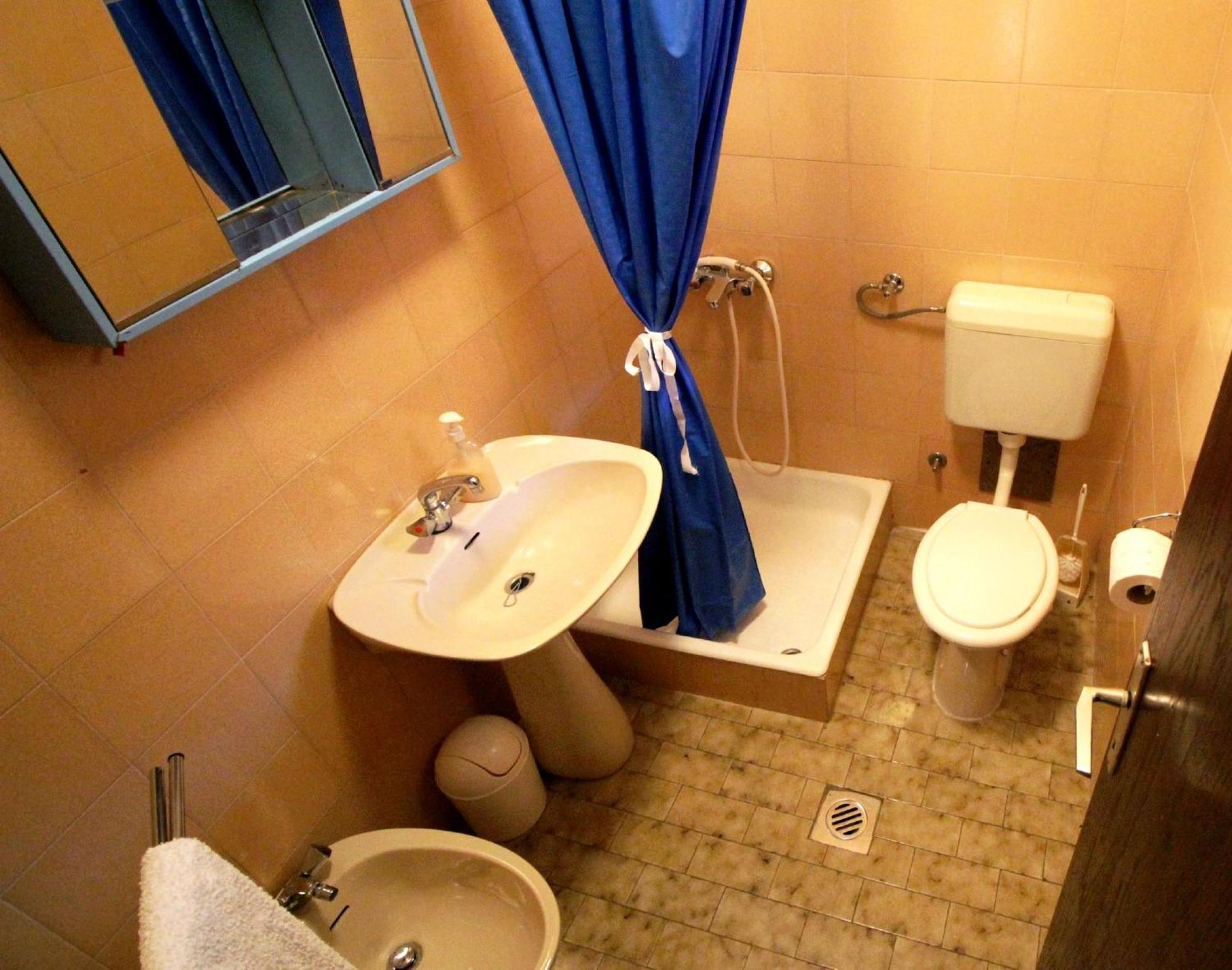 Apartments Ivka Omiš Стая снимка